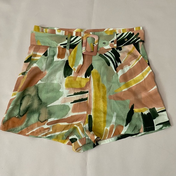 Pink Green and Yellow Abstract Brushstrokes Top and Shorts Set, L - Picture 4 of 7